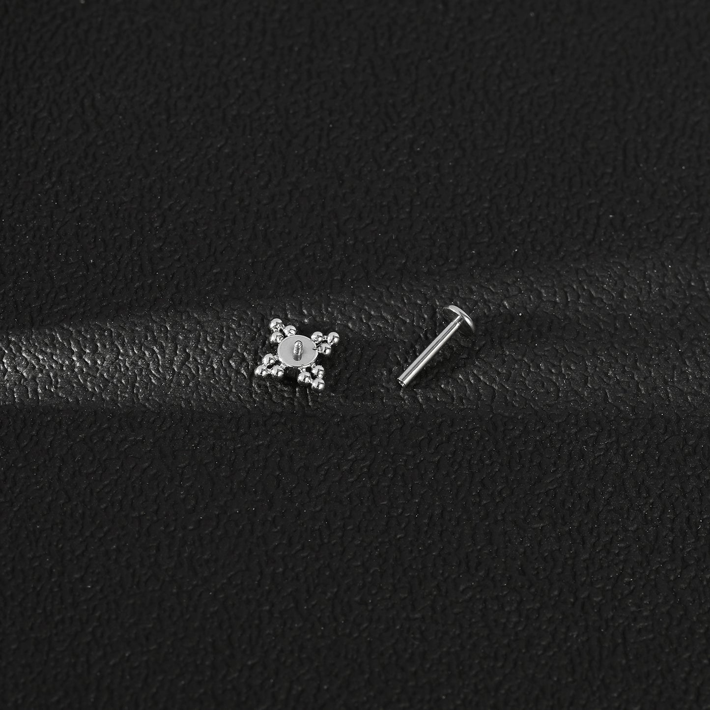 16g G23 Titanium Labret Ring Clear Zircon Stud Earring Threaded Conch Helix Lip Piercing