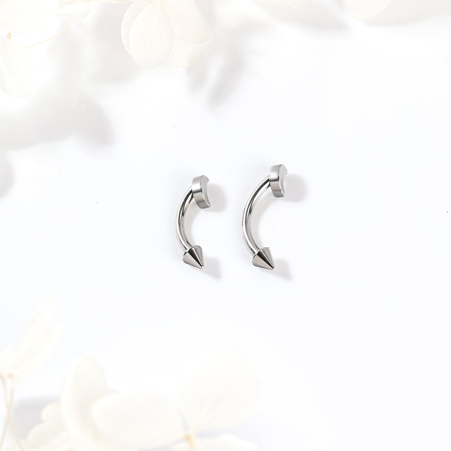 16g Moon  Eyebrow Ring Piercing Curved Ear Helix Rook Daith Piercing