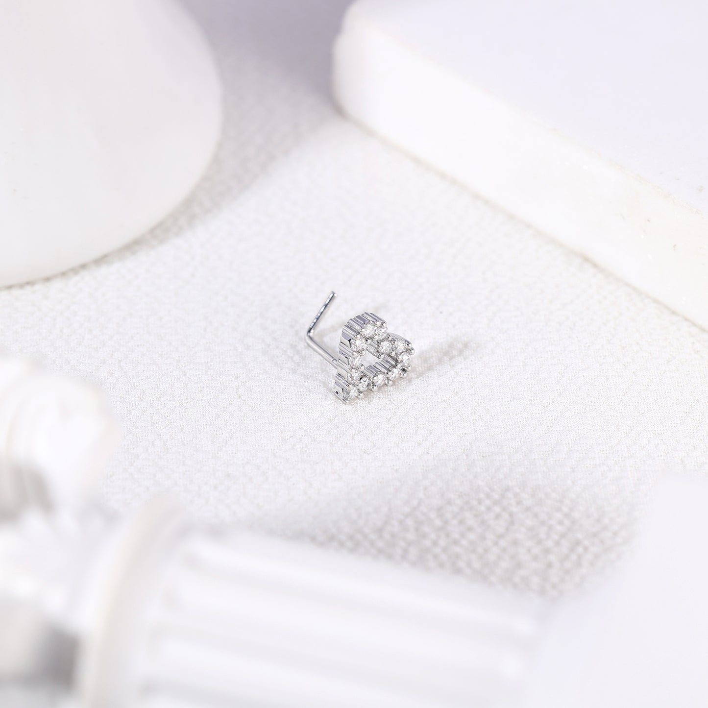 20G Heart Nose Studs Piercing L Shape Nose Rings Zirconia Nostril Piercing