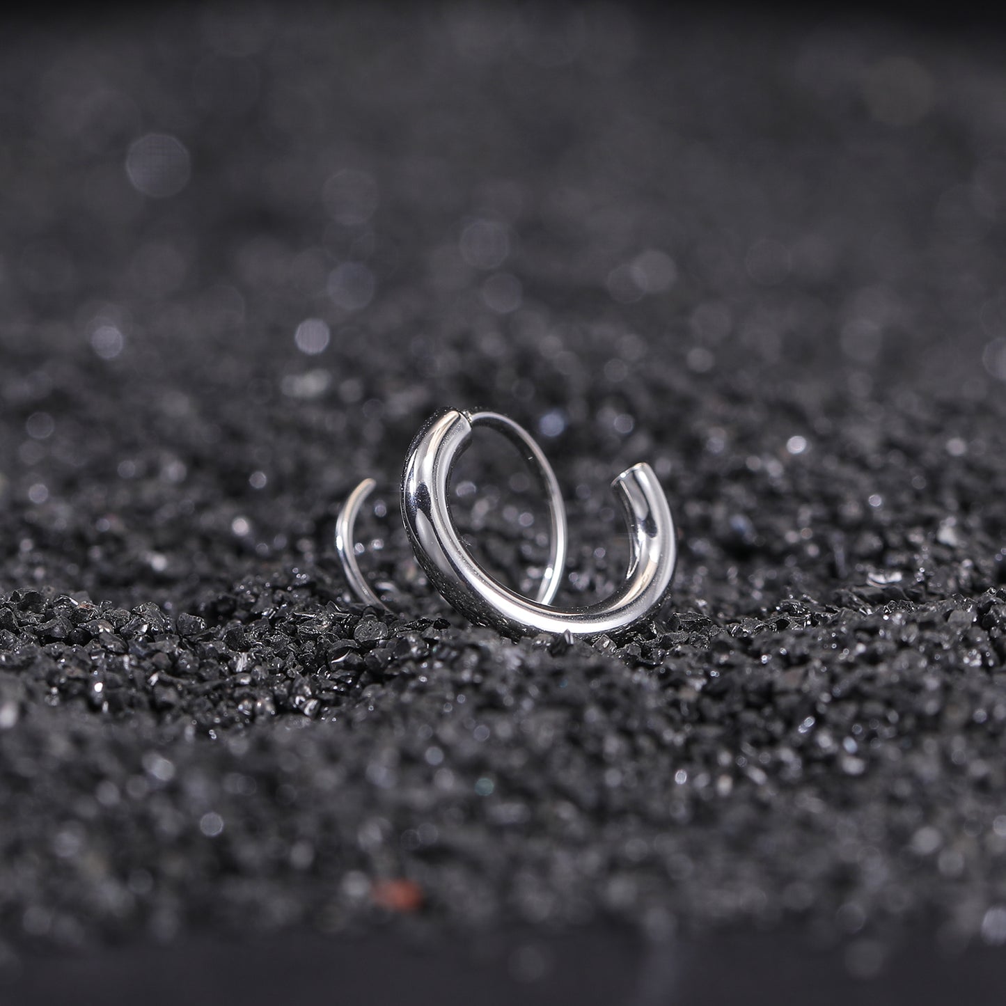 16g-double-ring-clicker-nose-ring-sprial-cartilage-helix-piercing