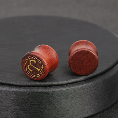 1-Pair-8-18mm-Reddish-Brown-Aries-Ear-Stretchers-Carved-Solid-Wood-Expander-Ear-Gauges-Piercings