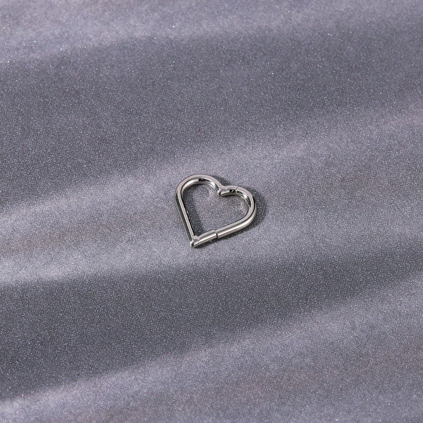 16g-g23-titanium-nose-clicker-ring-heart-conch-helix-cartilage-piercing